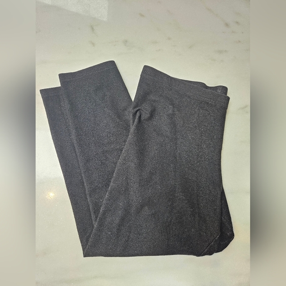 NY & Company Comfort Zone Gray Top – Size Large - Picture 1 of 8